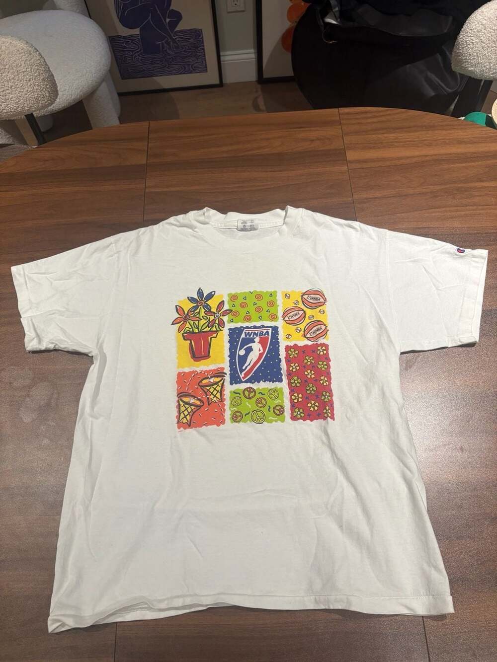 Champion WNBA 90s Vintage Graphic T-Shirt